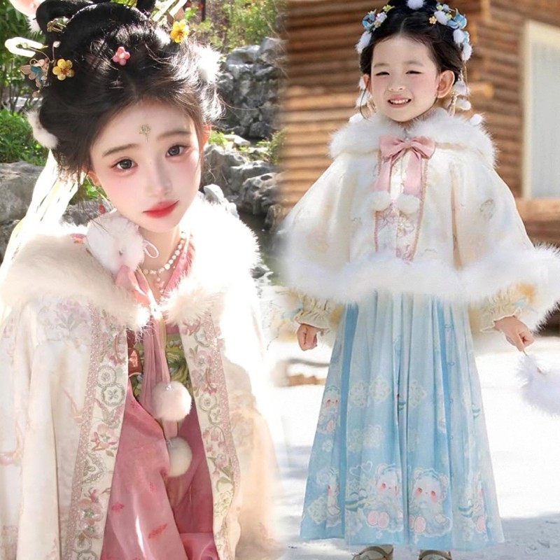 中式毛领米色斗篷女童秋冬加绒加厚保暖披肩汉服外套亲子风短毛披