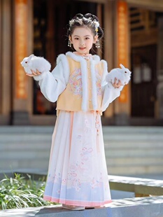 汉服女童冬季马甲马面裙明制唐朝薄绒冬天拜年服中国风公主裙黄色