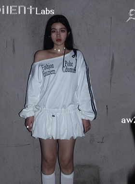 欧美甜酷球衣设计感斜肩宽松百搭抽褶蓬蓬裙连衣裙超值热卖