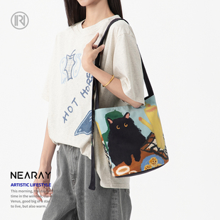 尼睿新款 下午茶文艺休闲水桶包大容量日常帆布包Z054 原创小煤球