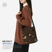 新款 复古棕色小马涂鸦帆布包文艺休闲单肩包大容量通勤水桶包Q352