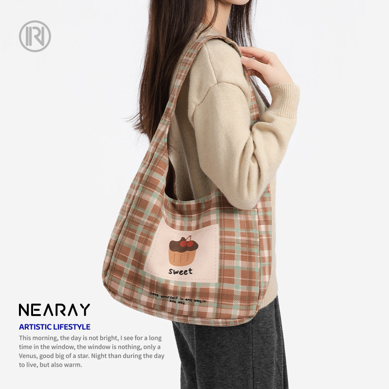 尼睿可爱休闲格纹单肩包