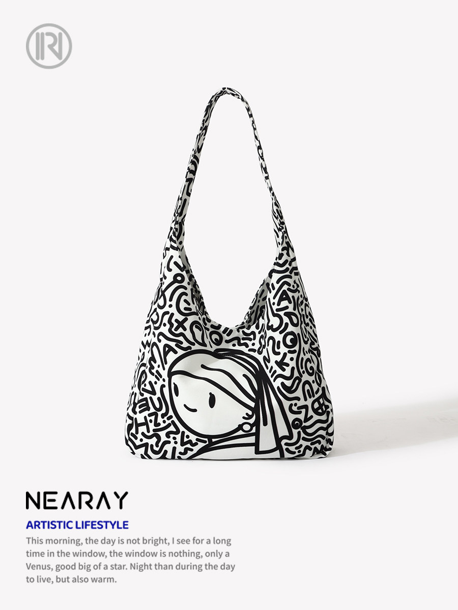 NI RUI의 새로운 흑백 낙서 진주 소녀의 어깨 가방 귀여운 패션 캔버스 가방 대용량 학생 가방 W