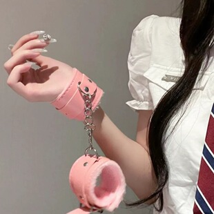 手铐脚镣女情侣性感一体好物手链游戏道具手链脚铐男女皮革手链
