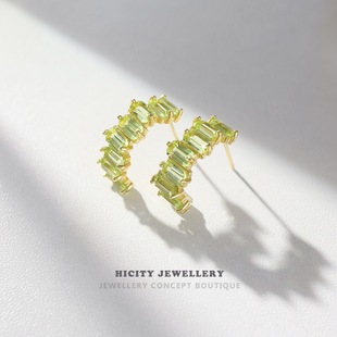 《月半弯》百搭气质时尚精致S925银镶嵌天然橄榄石耳钉耳饰礼物女