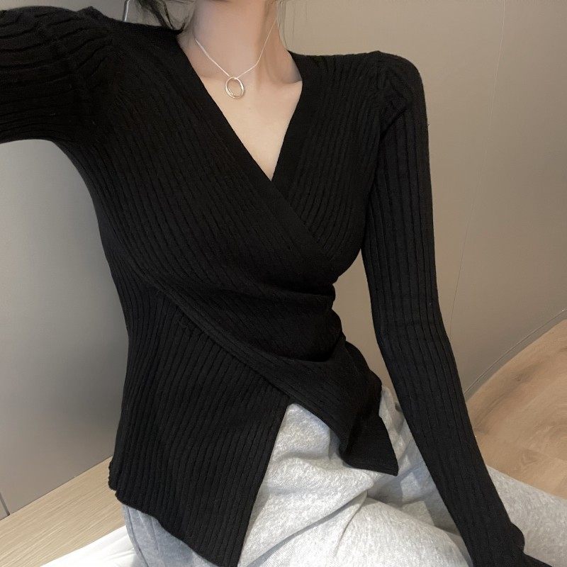 20新款交叉V领毛衣长袖针