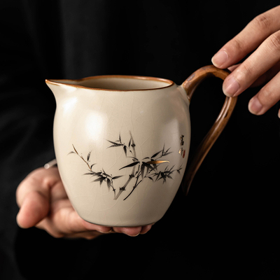 汝窑公道杯单个家用高档陶瓷滤茶器功夫茶具茶海匀茶器公杯分茶器