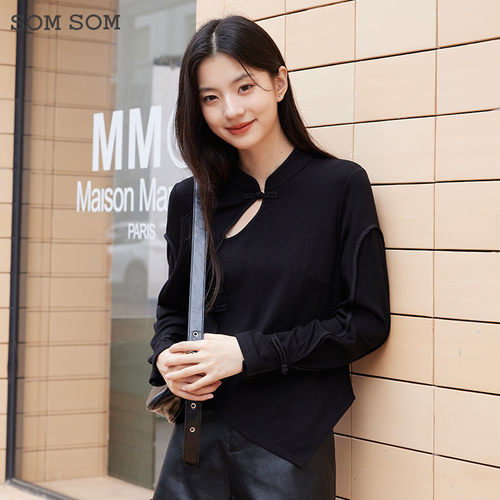 SOMSOM/索玛黑色新中式盘扣针织衫女不规则设计感小众立领毛衫冬