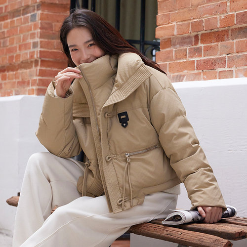 SOMSOM/索玛冬季新款立领盘扣中式短款通勤休闲羽绒服绗缝面包服