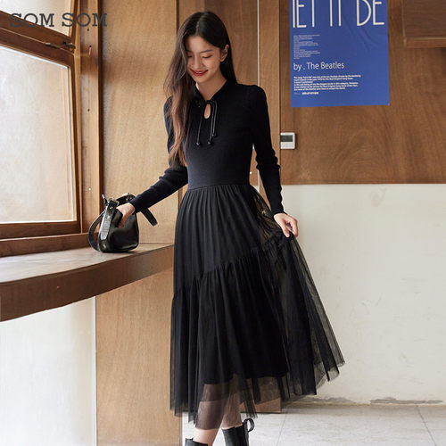 SOMSOM/索玛新中式轻国风连衣裙女冬季针织拼接收腰长袖网纱裙子