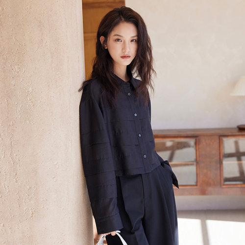 SOMSOM/索玛春季新品短款翻领长袖衬衫上衣女简约百搭