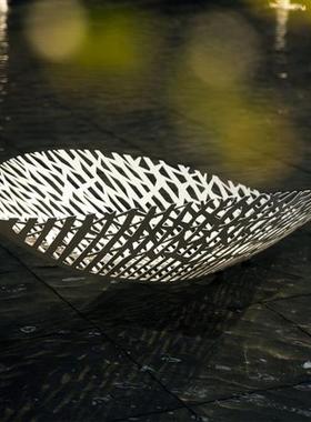 不锈钢镂空树叶雕塑户外酒店园林水景观美陈装饰大型金属叶子摆件