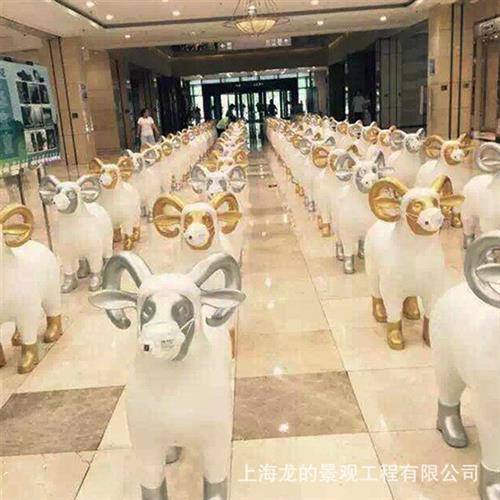定制玻璃钢绵羊雕塑仿真动物彩绘雕塑户外景观美陈雕塑品