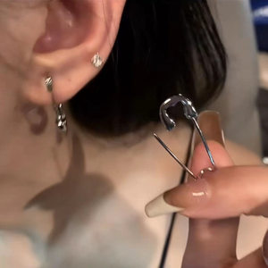 srrmhyn极简至上~别耳环女小众设计百搭耳钉2023年新款手工艺品