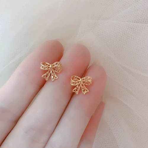 srrmhyn镂空蕾丝蝴蝶结丝带耳钉