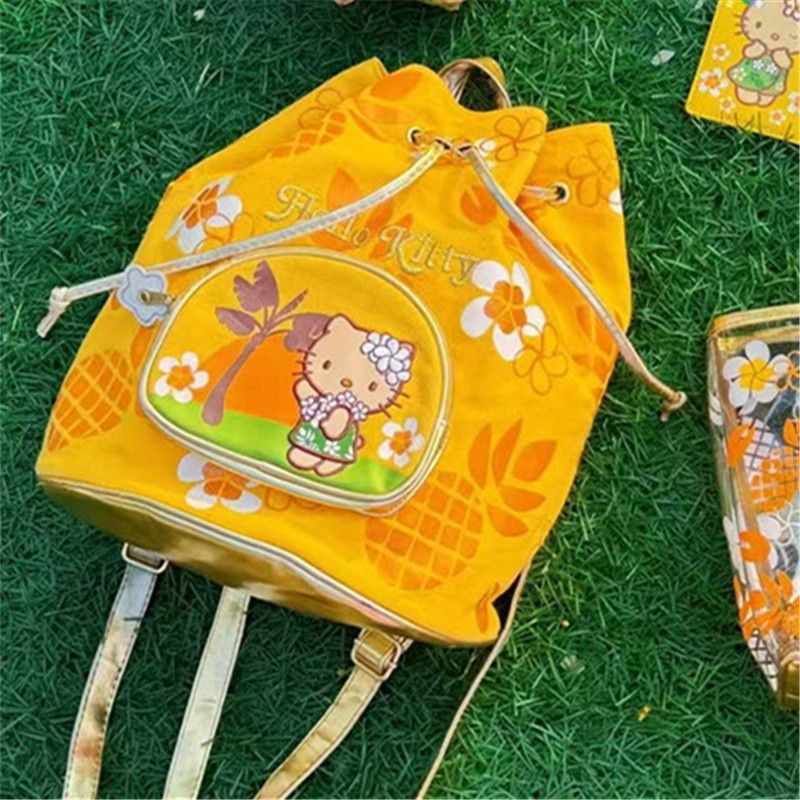 hello kitty美式复古双肩包夏威夷大容量抽绳背包百搭休闲水桶包