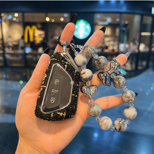 适用大众高尔夫8钥匙套新款id3/id6途昂凌度1高级扣小香风女