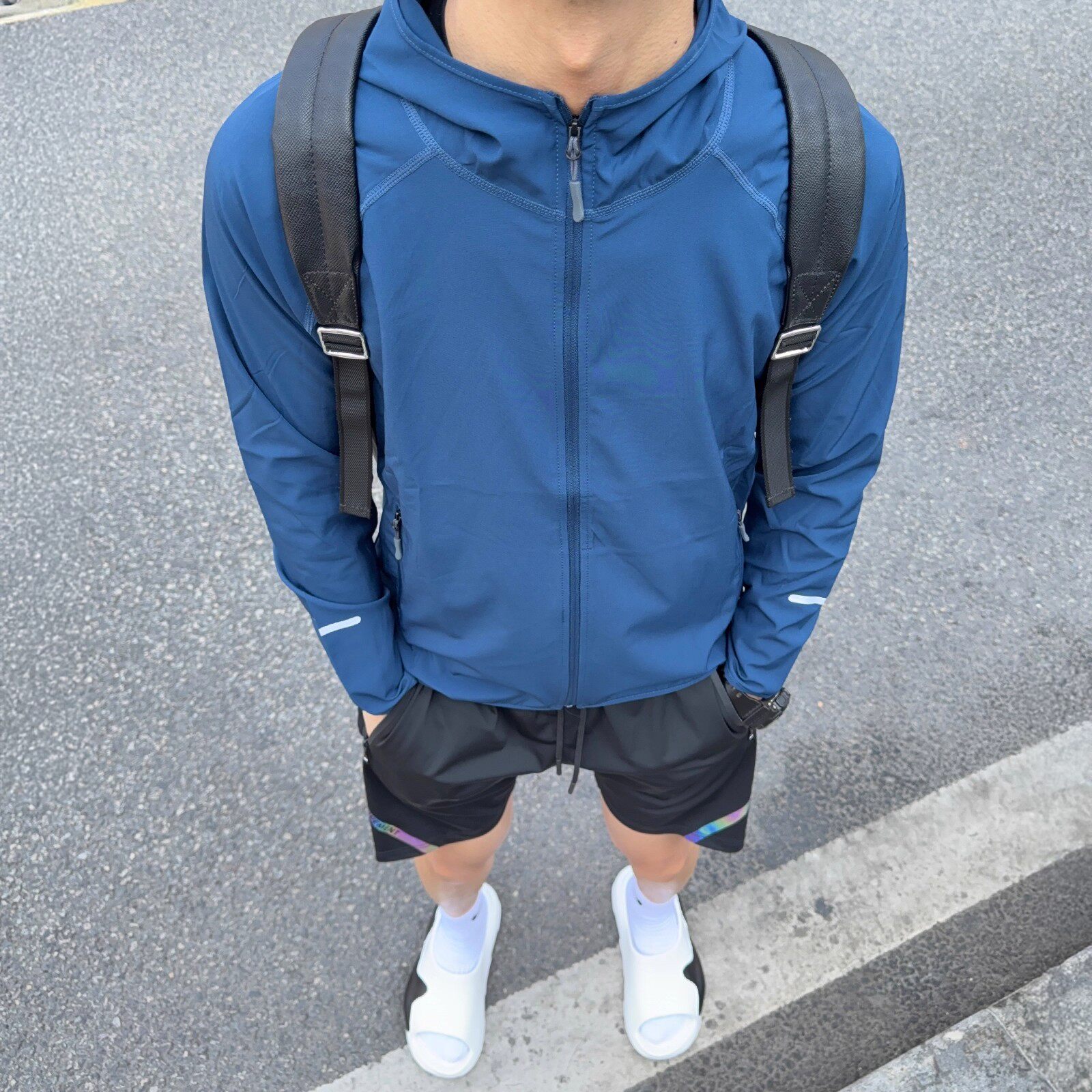 马孔多秋季跑步轻薄风衣外套长袖拉链帽衫马拉松骑行速干户外防风
