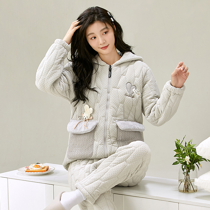 妙泊姿睡衣女珊瑚绒夹棉袄套装冬