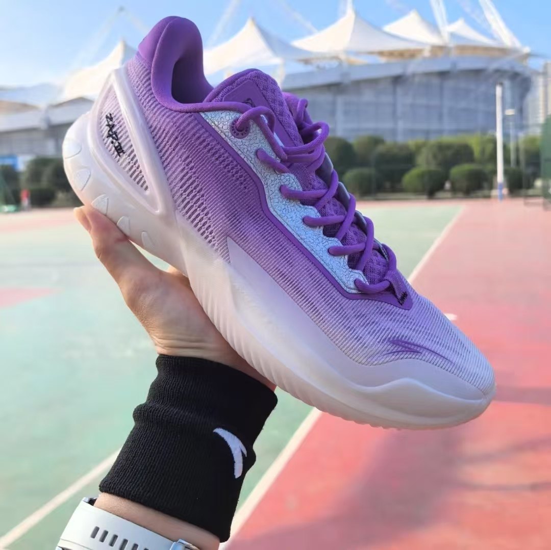 安踏瞬息3丨碳板篮球鞋实战防滑透气后卫男子专业低帮运动鞋男子