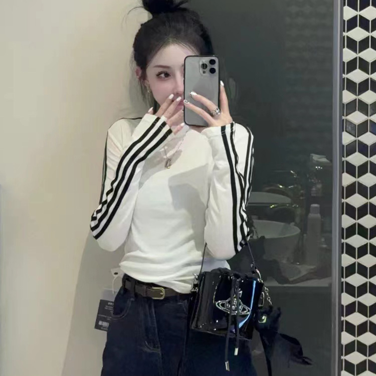 辣妹chic白色条纹长袖T恤女2025早秋修身插肩内搭打底衫上衣秋冬