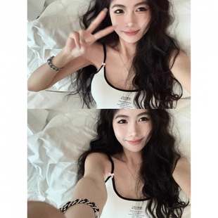 白色字母印花短小上衣纯欲性感无袖吊带背心外穿女夏季2026新款黑