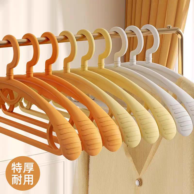 德国品质家用无痕衣架防肩角挂衣不起包挂衣防滑加粗加厚宽肩