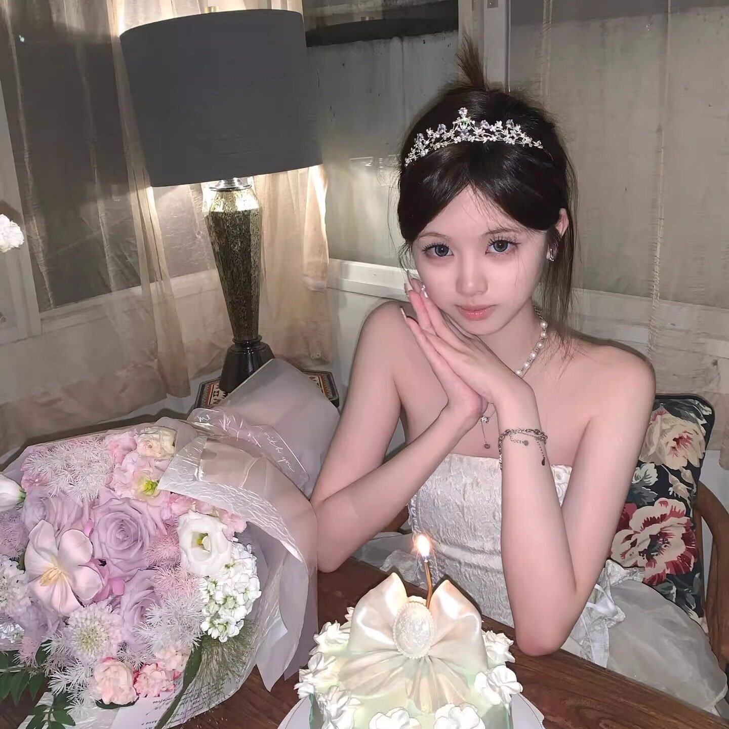 闪钻皇冠头饰女十八岁生日王冠新娘高级头箍发饰礼服配饰