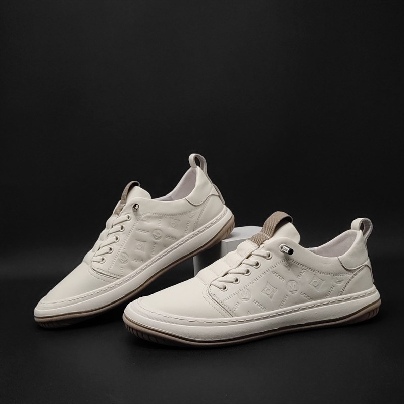 鞋子男休闲鞋一脚蹬潮百搭懒人鞋轻便软底不累脚平底板鞋真皮男鞋