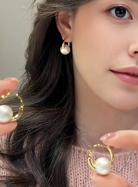 棉花珍珠耳钉女潮轻奢高级感秋冬耳饰品气质大气百搭金色耳环女士