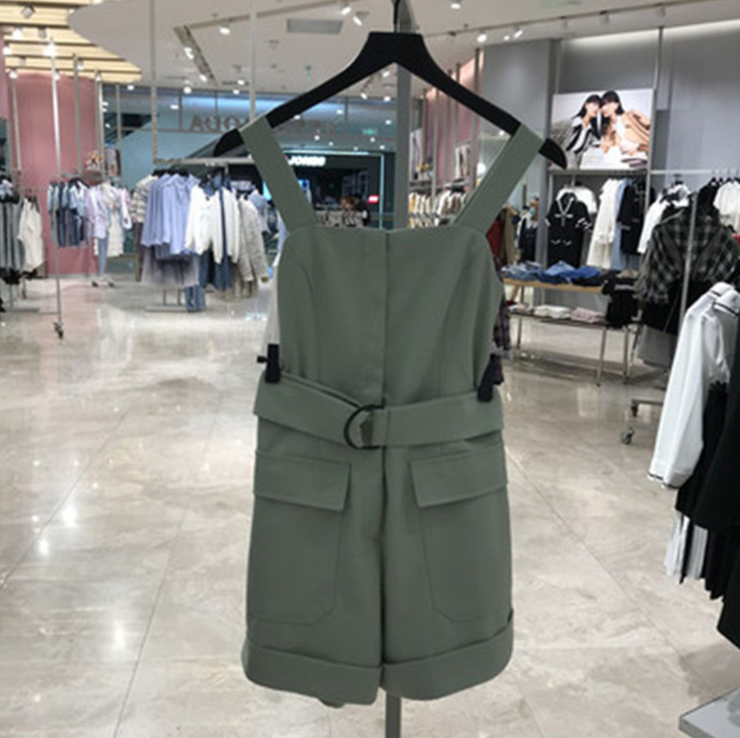 VERO YUC MODA2021春夏新款百搭度假风显瘦休闲背带连体短裤女