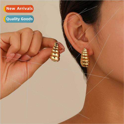 Versatile fashion creative senior spring metal wind conch sh