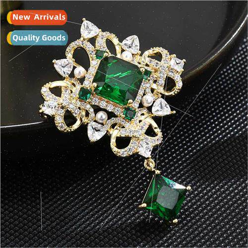 Vintage green flower brooch men women ins su corsage green w