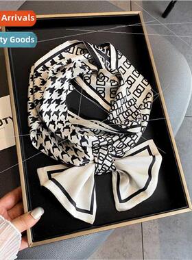 new Korean  simulation silk thousbirds check silk scarf fema