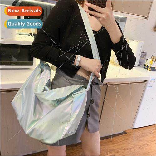 2023 fall winter new reflective laser shoulder bag female la