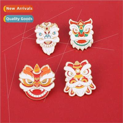 Chinese new creative Christmas tiger mask mask alloy brooch