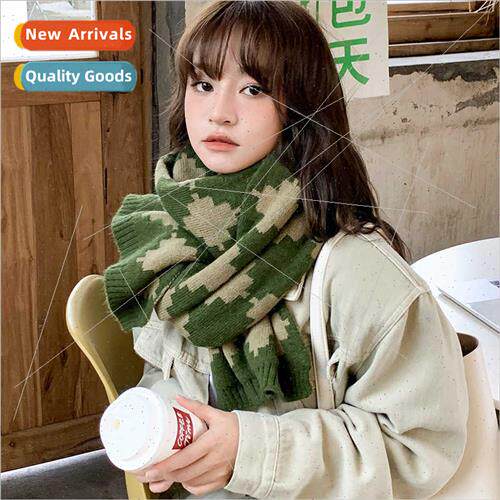 2022 new Korean  retro flowers wool scarf female winter stud