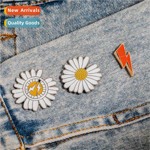 Star badge GD symbol lightning alloy brooch couple men women