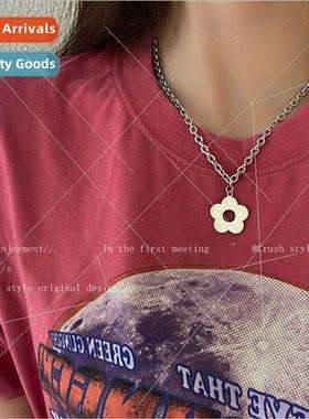 mple flower pendant necklace female ins hip hop punk collarb