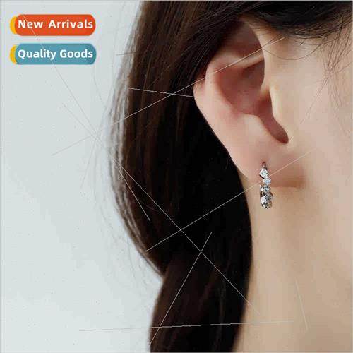 Flash diamond intertwining earrings circle small Europe diam