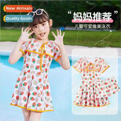 Childrens Strawberry Swimsu Sweet and Cute Spl Swimsu Summer