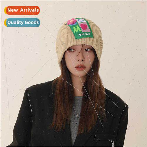 That is tide ah appliquéd small flowers knted hat female wi