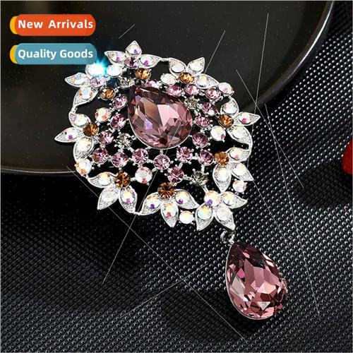 New Elegant Vintage Palace Ollie Ground Crystal Exquise Hund