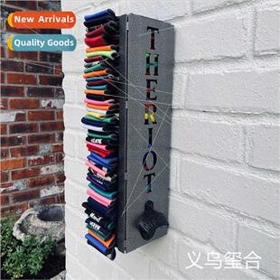 Can cooler holder with bottle opener带开瓶器的罐头冷却器支架