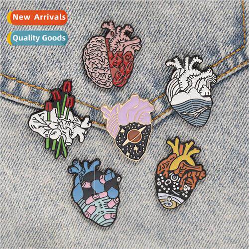 Europe Cartoon cute creative alloy heart brooch personalized