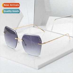 2020 large edge cut new women sunglasses frame square A019