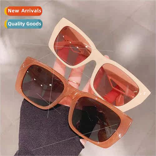 Europe large frame wide leg sunglasses female tide new fashi