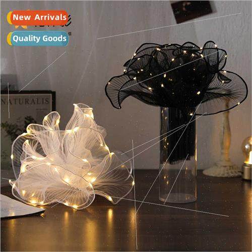 New Year Romantic Glowing Pleated Wave Yarn Rose Bouquet Wra