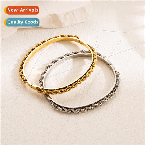 Europe fashion retro tide twist wrong line intertwined taniu