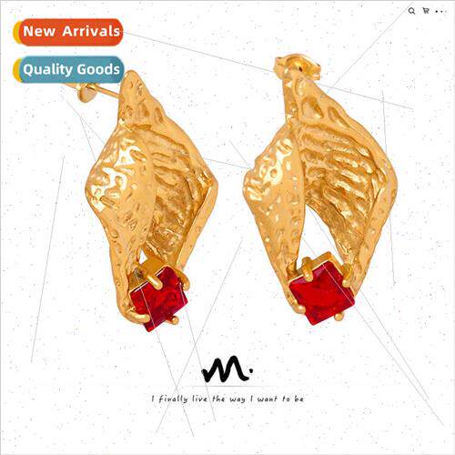 Europe new fashion retro tanium steel gold-plated zirconia e